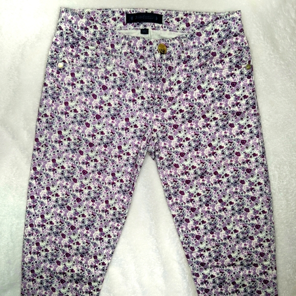 Juicy Couture Jeans ADORABLE Vintage and Stylish Floral Pattern NWOT - Picture 3 of 4